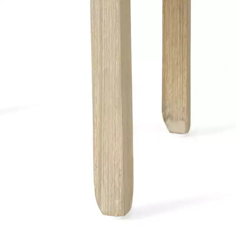 Table d'appoint Declan contemporaine en bois d'hévéa avec tiroir