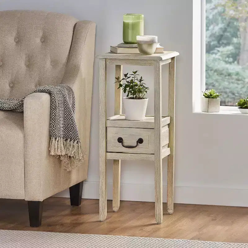 Table d'appoint Declan contemporaine en bois d'hévéa avec tiroir