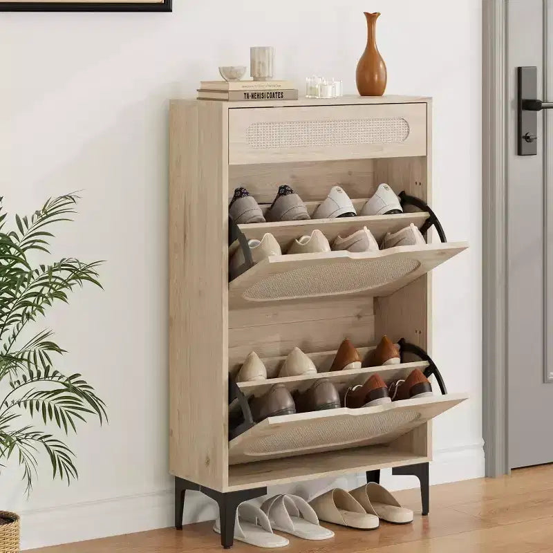 Meuble à chaussures en rotin avec 2 tiroirs basculants et 1 tiroir coulissant, étagères réglables, pieds en métal, rangement d'entrée peu encombrant