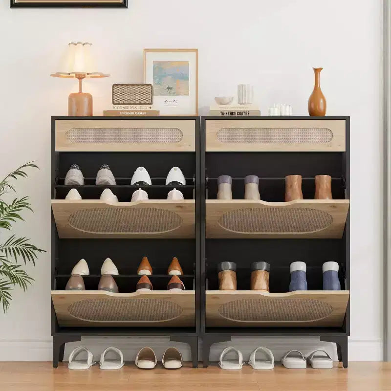 Meuble à chaussures en rotin avec 2 tiroirs basculants et 1 tiroir coulissant, étagères réglables, pieds en métal, rangement d'entrée peu encombrant