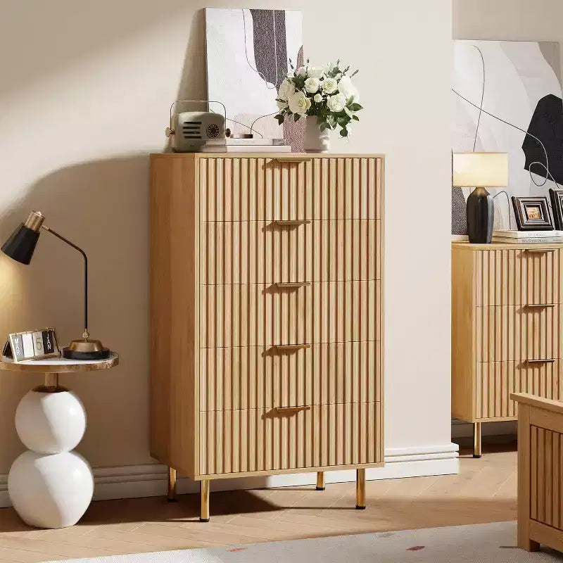 Commode à 5 tiroirs pour chambre à coucher, commode haute et moderne avec tiroirs profonds et plateau large, organisateur en bois cannelé pour salon
