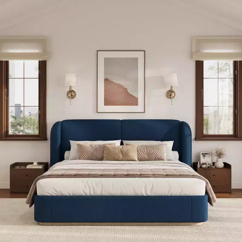 Cadre de lit King moderne avec tête de lit double oreiller, rembourré, tissu bouclé doux, design latéral ailé, lattes en bois massif