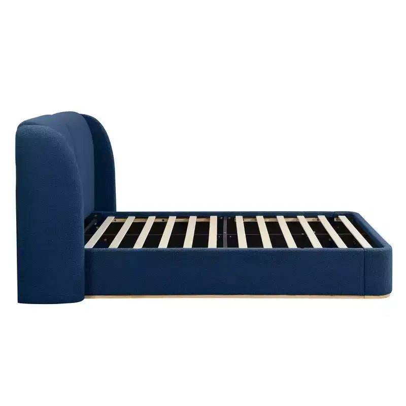 Cadre de lit King moderne avec tête de lit double oreiller, rembourré, tissu bouclé doux, design latéral ailé, lattes en bois massif