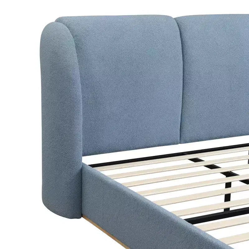 Cadre de lit King moderne avec tête de lit double oreiller, rembourré, tissu bouclé doux, design latéral ailé, lattes en bois massif