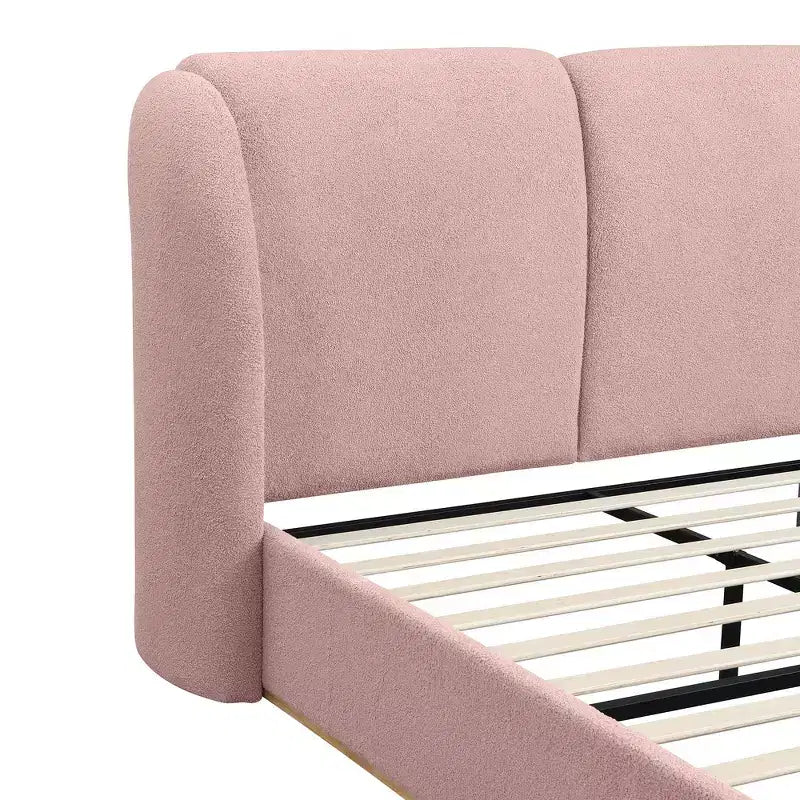 Cadre de lit King moderne avec tête de lit double oreiller, rembourré, tissu bouclé doux, design latéral ailé, lattes en bois massif